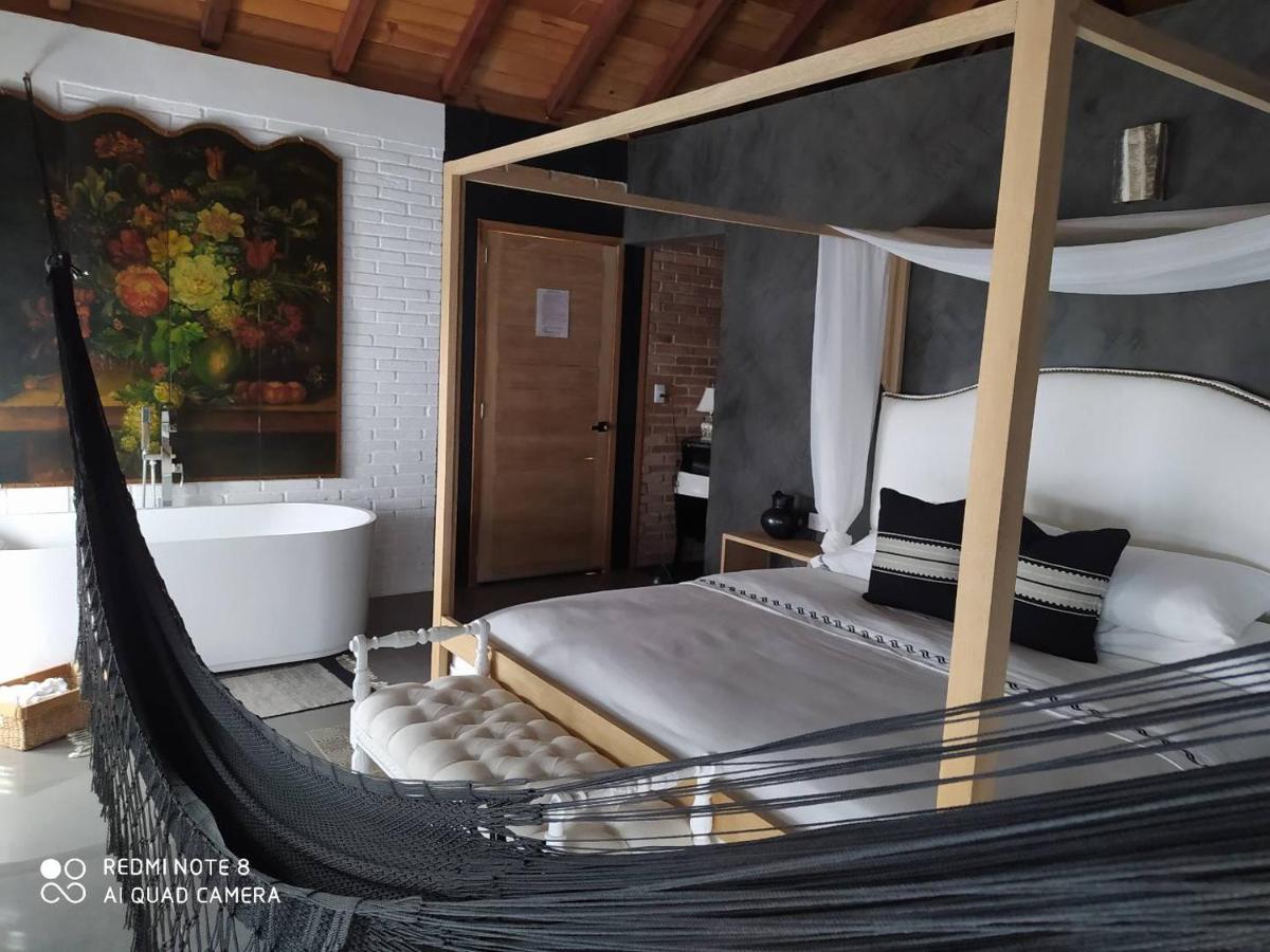 Hotel Bendita Luna マスンテ エクステリア 写真