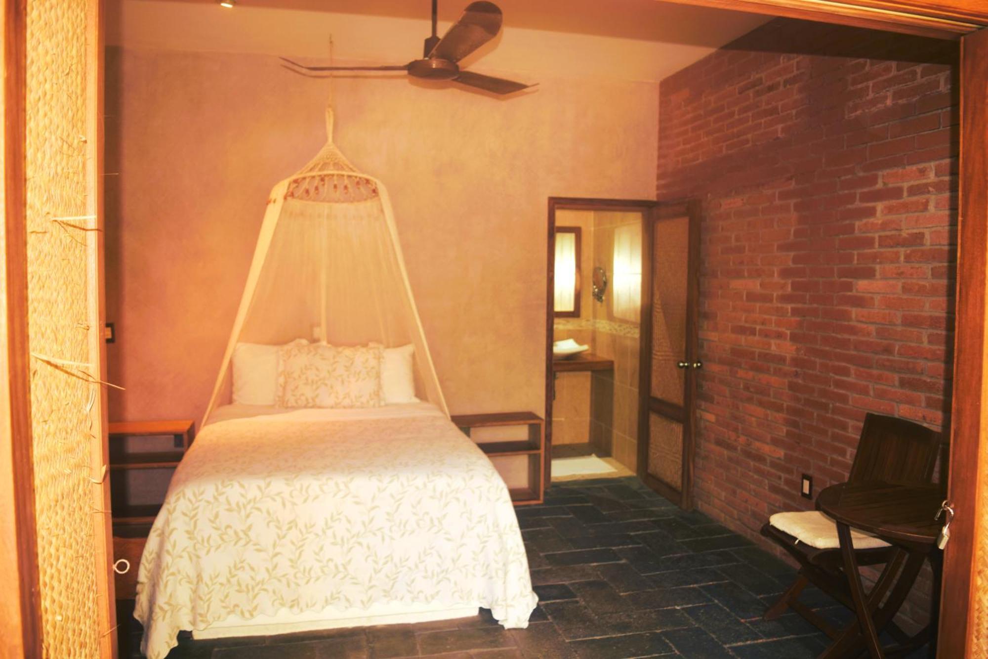 Hotel Bendita Luna マスンテ エクステリア 写真